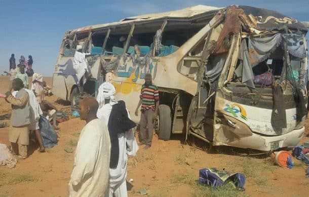حادث لأحد البصات السفرية في شمال دارفور16 نوفمبر 2015 (سودان تربيون)