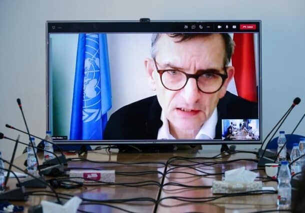 فولكر يتحدث في اجتماع مع قوى الحرية والتغيير في 16 يناير 2022