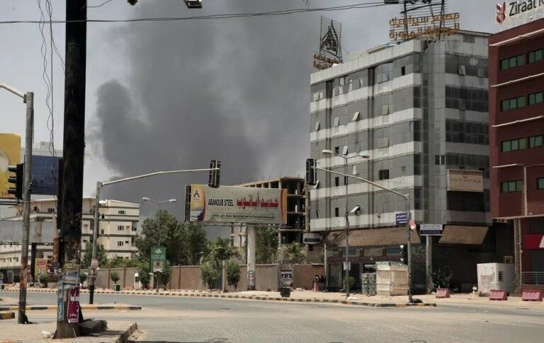 Smoke is seen rising from a neighborhood in Khartoum, Sudan, Saturday, April 15, 2023. AP photo