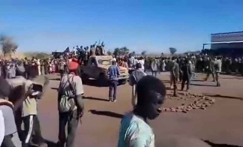 SPLA-N fighters celebrating their arrival in Dilling with Sudanese army troops on January 7, 2024