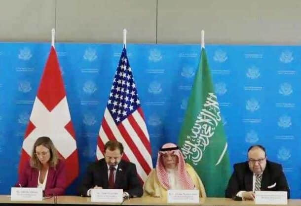 أعضاء التحالف الدولي من اجل العون الانساني والسلام في السودان في مؤتمر صحفي بجنيف في 23 اغسطس 2024