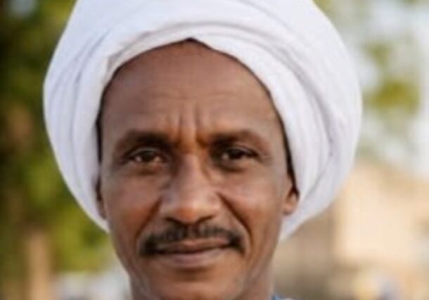 عمر الطيب هارون وكيل نظارة الجوامعة